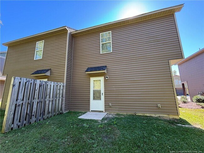 Foto del edificio - 6505 Dusty Edge Trl