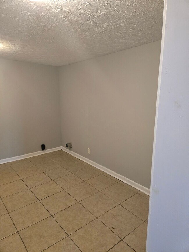 Foto del edificio - Available Now!  Affordable, Move-In Ready ...