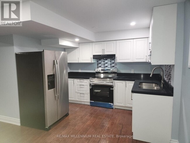 Building Photo - 116 Summerset Dr