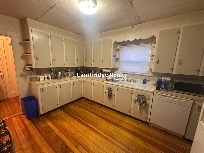 Foto del edificio - 147 Willow Ave