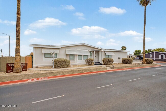 Foto del edificio - 8601 N 103rd Ave