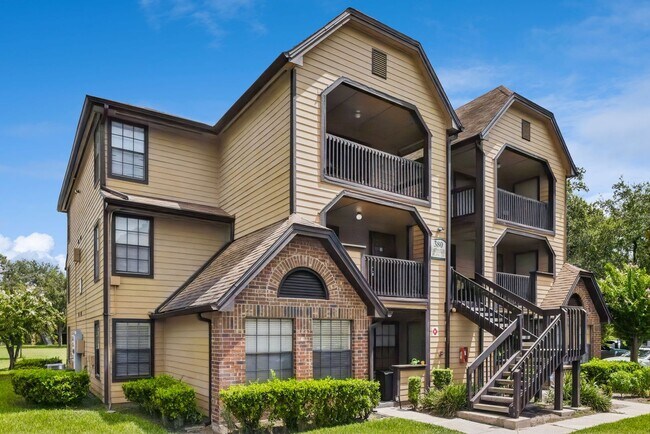 Foto del edificio - 1/1 Condo in Gated Lakefront Community of Altamonte Springs!