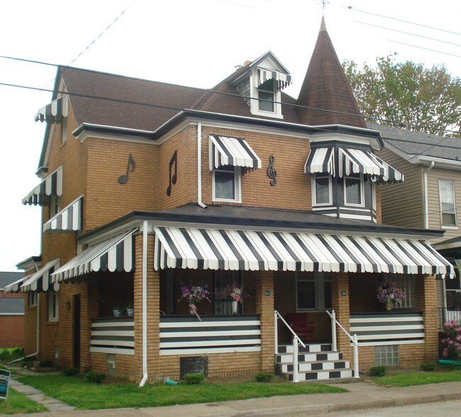 319 1st N St, PA 15644 House for Rent in PA