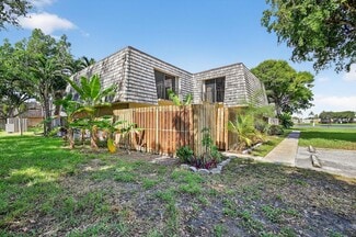 Building Photo - 267 Arabian Rd