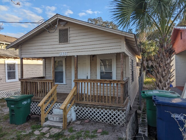 Foto del edificio - 2921 E 17th Ave