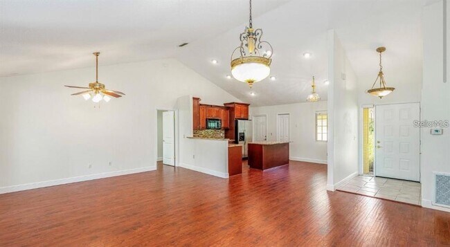 Building Photo - 957 Southridge Trail