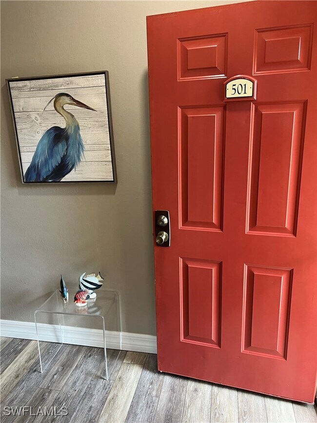 Foto del edificio - 9320 Water Lily Ct