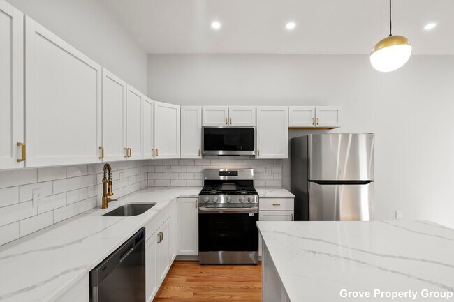 Foto del edificio - 531 E 5th St