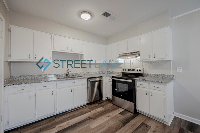Foto del edificio - 4773 Wellborn Dr