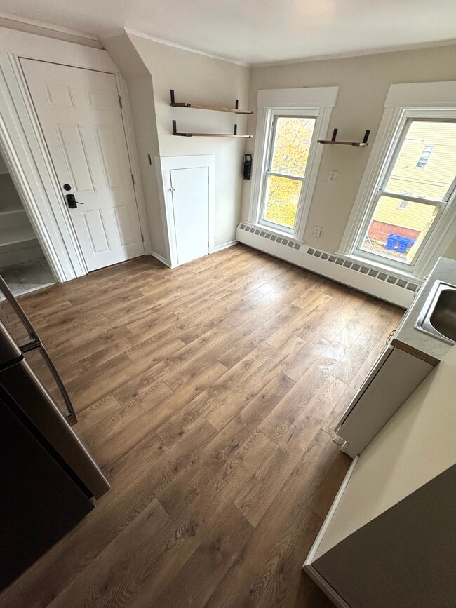 Foto del edificio - 180 Notre Dame Ave