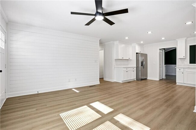 Foto del edificio - 127 Perry St