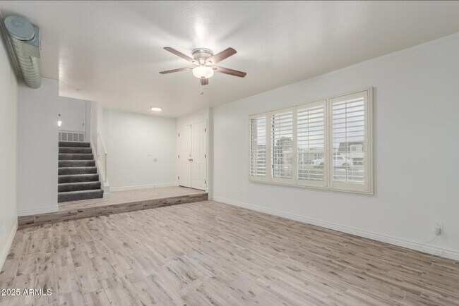 Foto del edificio - 5105 N Granite Reef Rd