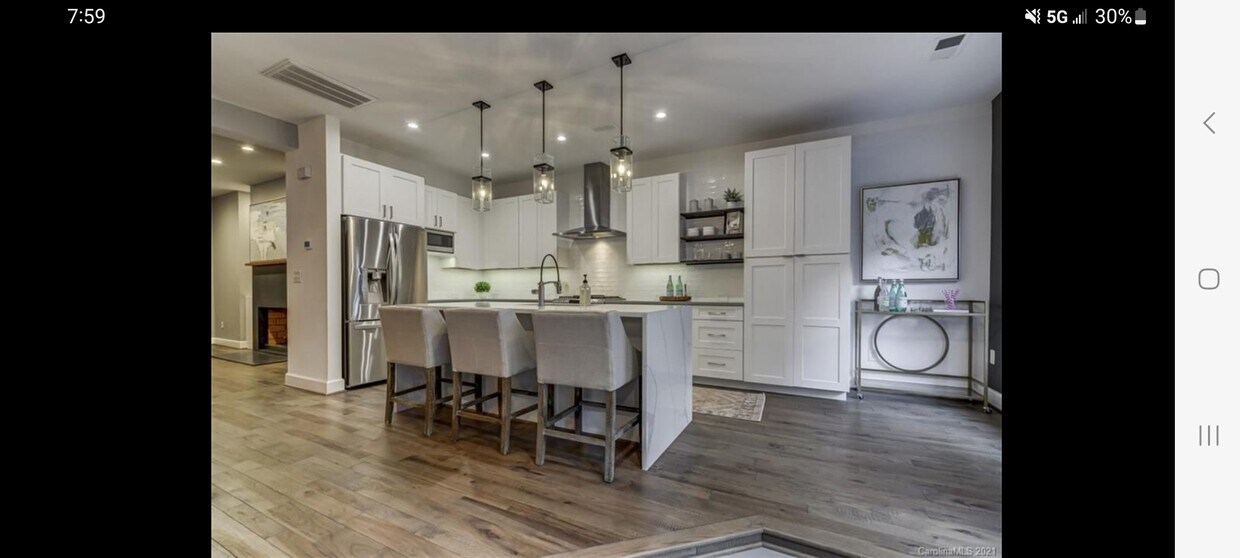 Foto principal - 326 Settlers Ln