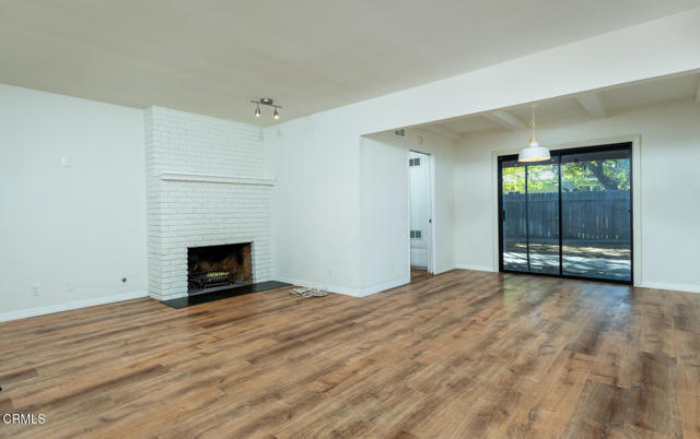 Foto del edificio - 8314 Owens St