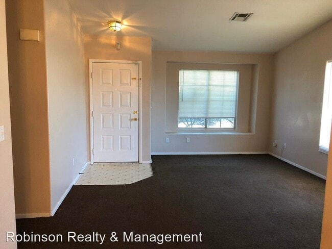 Building Photo - 3 br, 2 bath House - 4331 Ferngrove Way