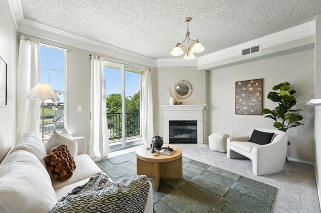 Photo - Beautiful, Light-Filled 2BR/2BA Townhome at Saddlebrooke