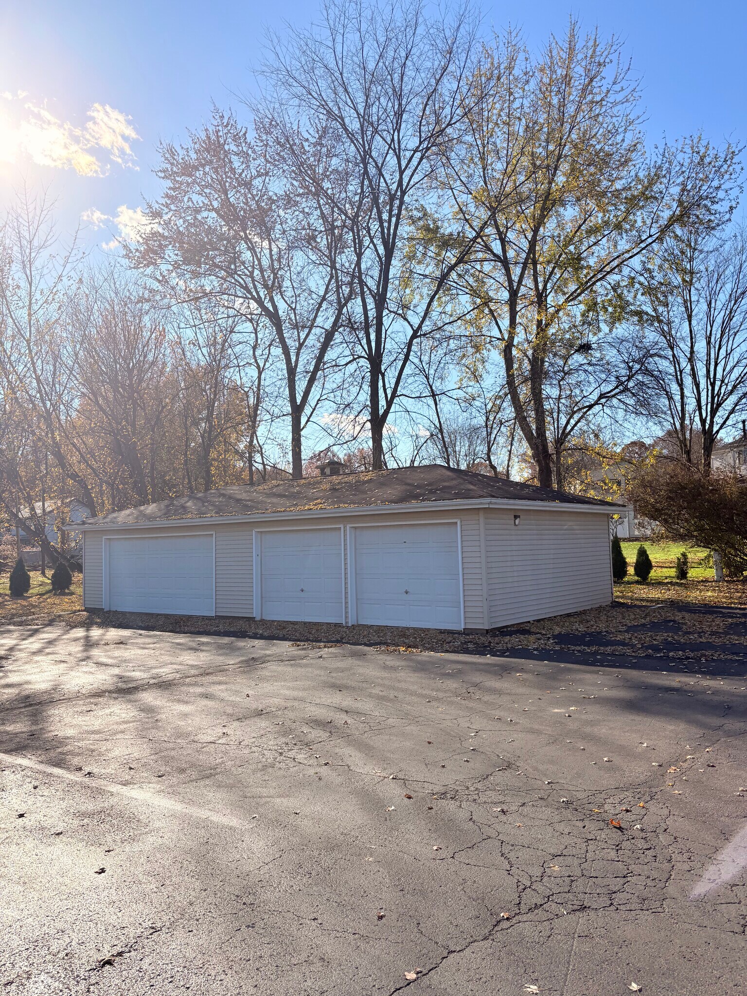 1436 North Rd SE Warren, OH 44484 – photo 3