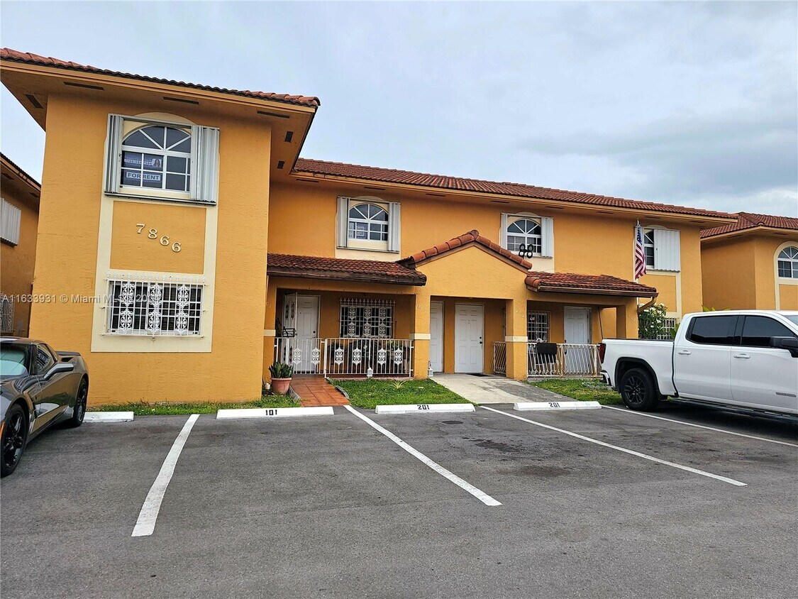 Building Photo - 7866 W 34th Ln
