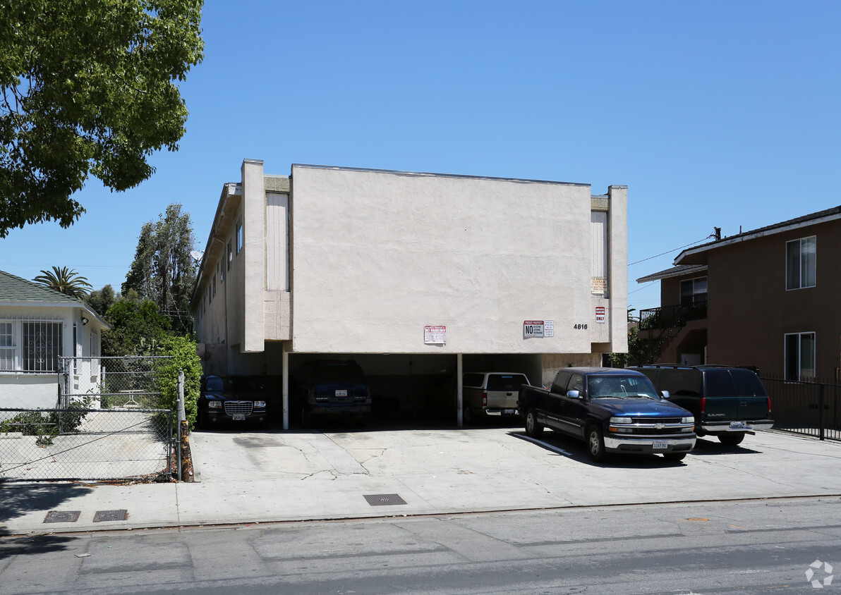 Building Photo - 4816 S Slauson Ave