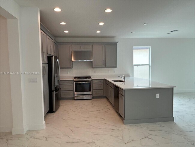 Foto del edificio - 13328 SW River Rock Rd