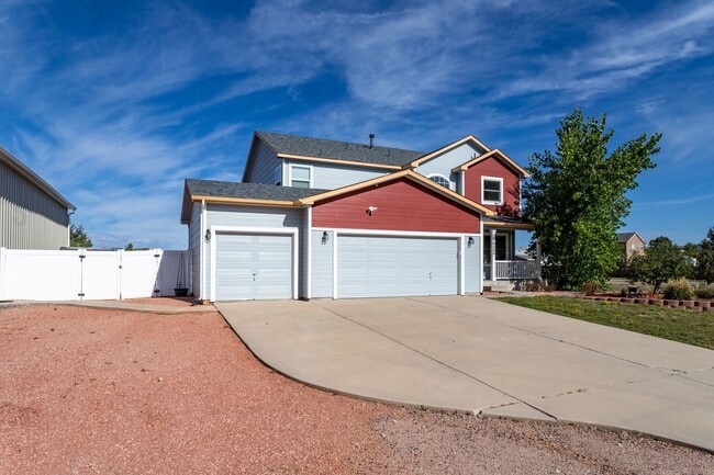 Building Photo - Spacious Home in Woodmen Hills!!!