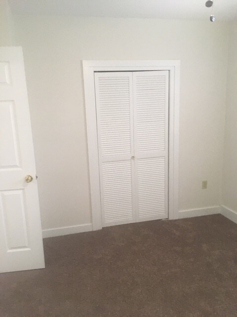 Bedroom - 42 Silver St