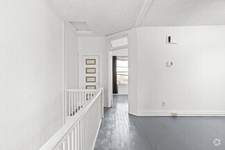 Building Photo - 2466 NW Vaughn St