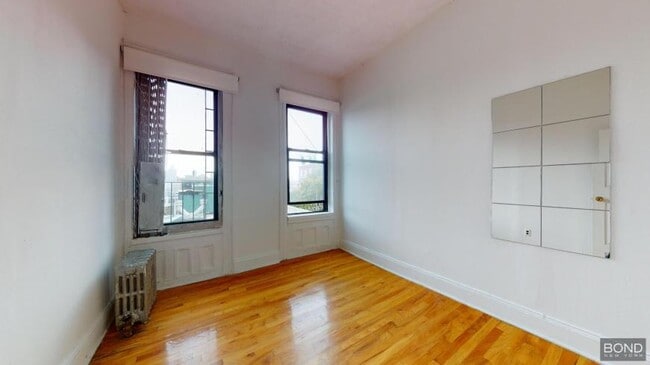 Building Photo - 2 bedroom in Manhattan NY 10003