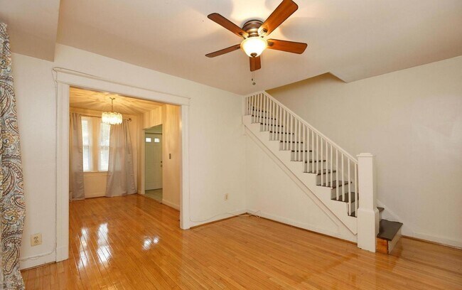 Building Photo - 1439 Ridge Pl SE