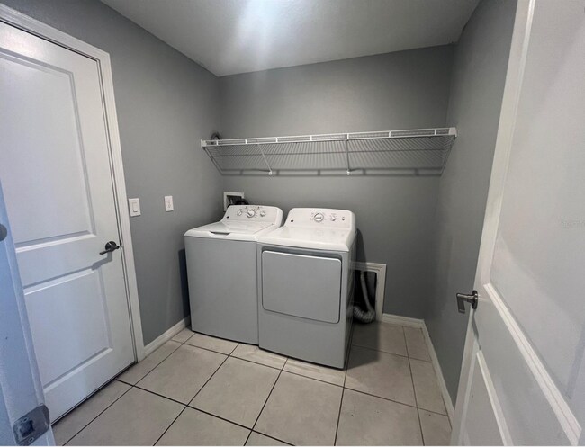 Foto del edificio - 12747 Weston Oaks Ln