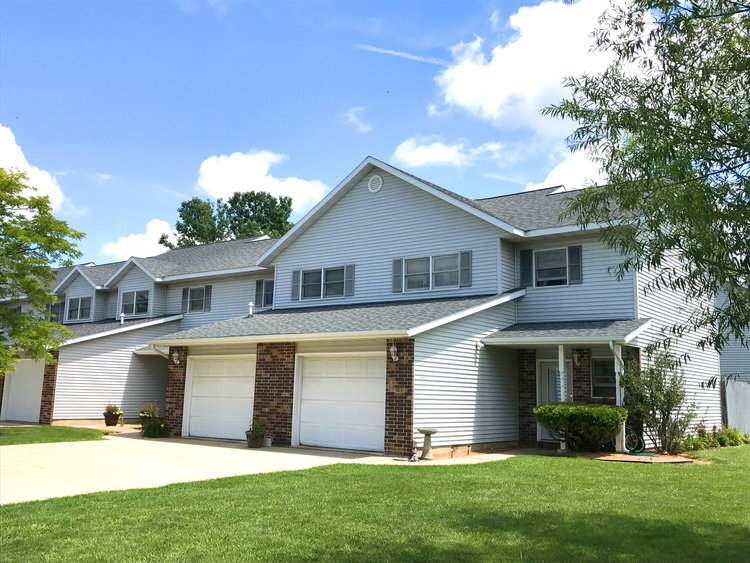 Primary Photo - Courtyard Townhomes