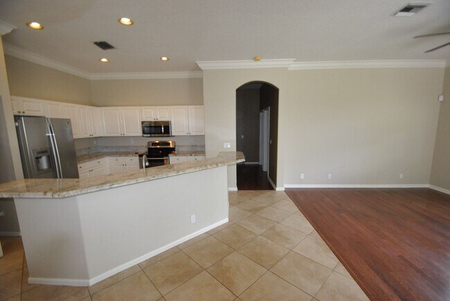 Foto del edificio - 7142 Taylorwood Dr