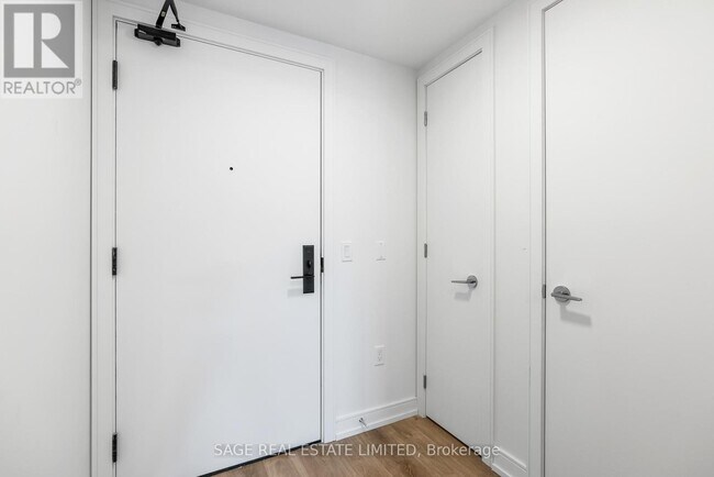 Photo du bâtiment - 1 Jarvis St