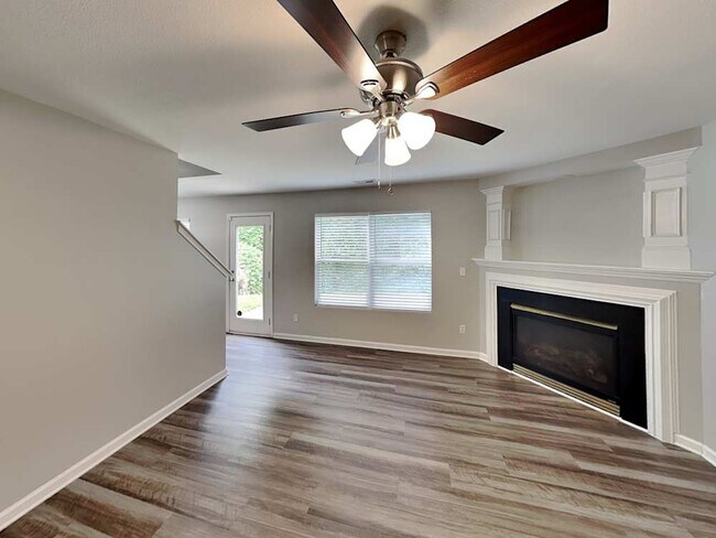 Foto del edificio - 8823 Belle Bragg Way