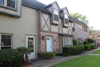 Building Photo - 14719 Barryknoll Ln