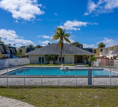 Piscina - Pelican Pointe