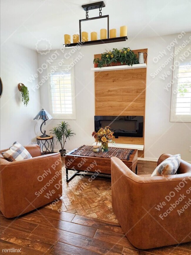 Foto del edificio - 3 br, 2 bath House - 280 E Indigo Dr