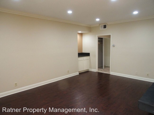 Foto del edificio - 14540 Dickens St