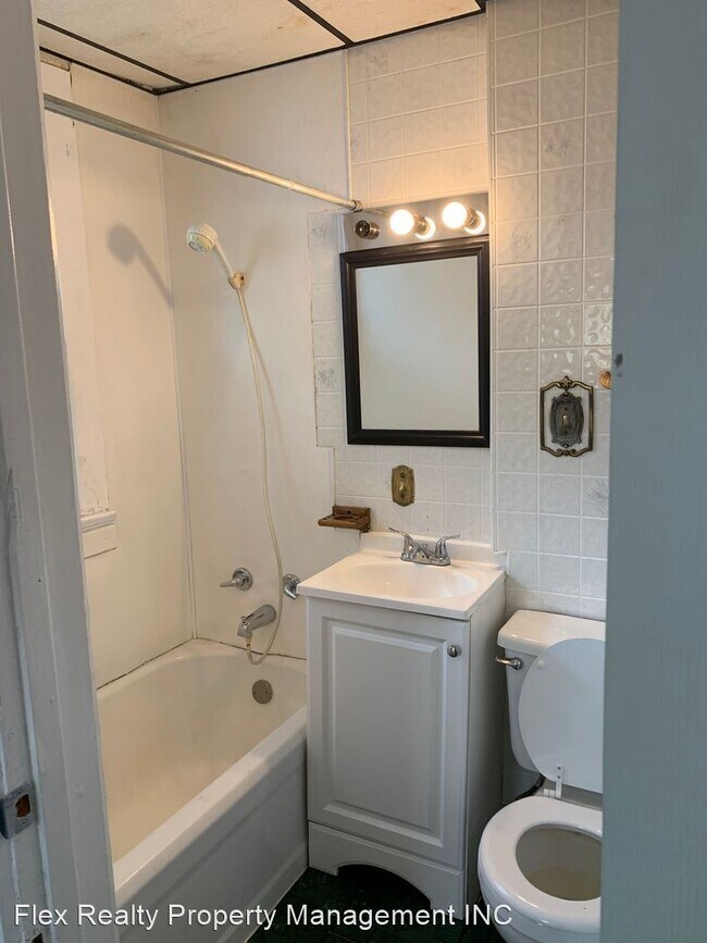 Building Photo - 2 br, 1 bath House - 1315 YONDOTA