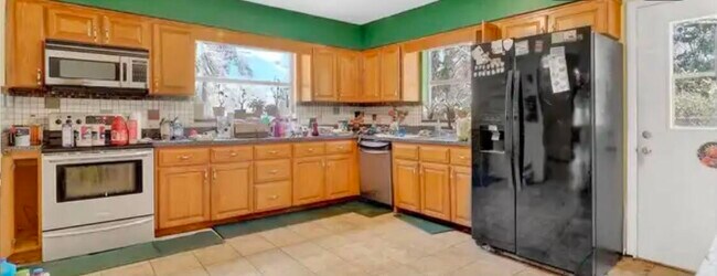 Foto del edificio - 2180 NW 140th St