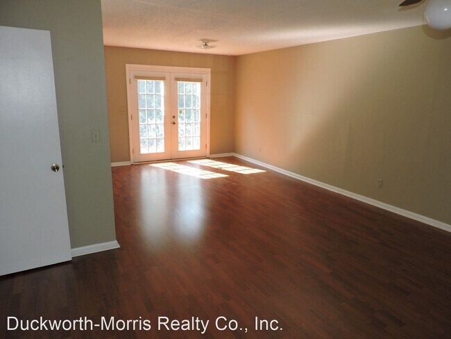 Foto del edificio - 3 br, 1 bath House - 10801 Tiara Drive