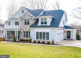 Building Photo - 8504 Meadowlark Ln