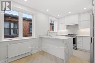 Building Photo - 1006 Eglinton Ave W