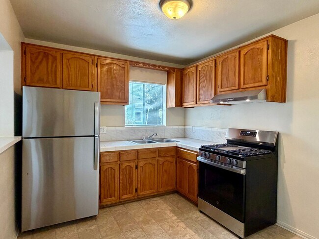 Foto del edificio - 2522-2524 Lancaster Ave