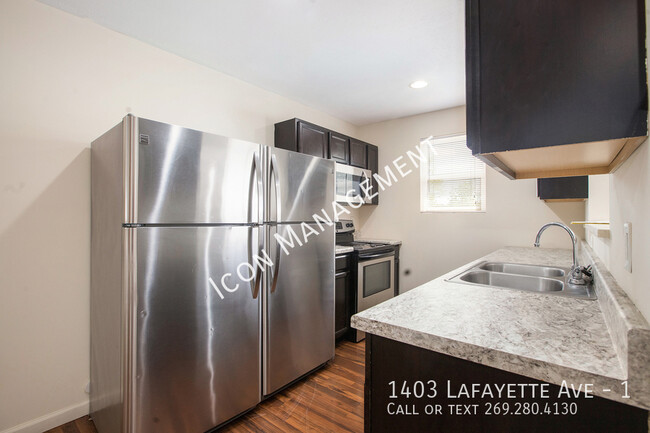 Foto del edificio - 1403 Lafayette Ave