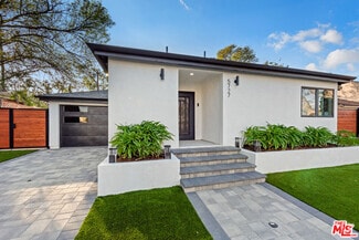 Building Photo - 5727 Newcastle Ave