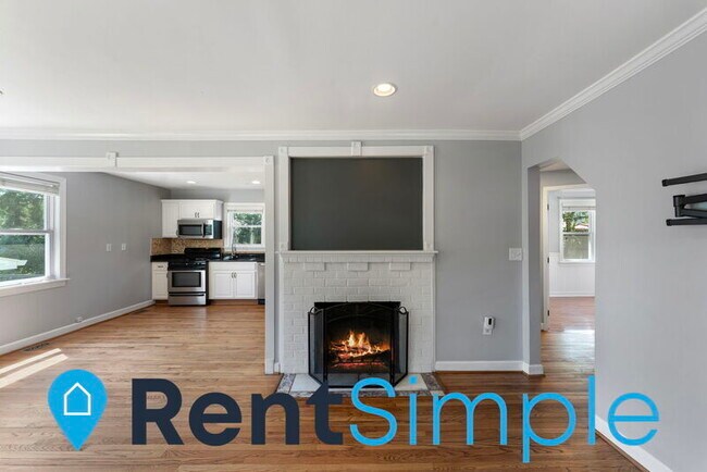Foto del edificio - 6813 Kincaid Ave