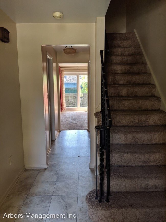 Building Photo - 3 br, 2.5 bath House - 263 RAINPRINT LANE