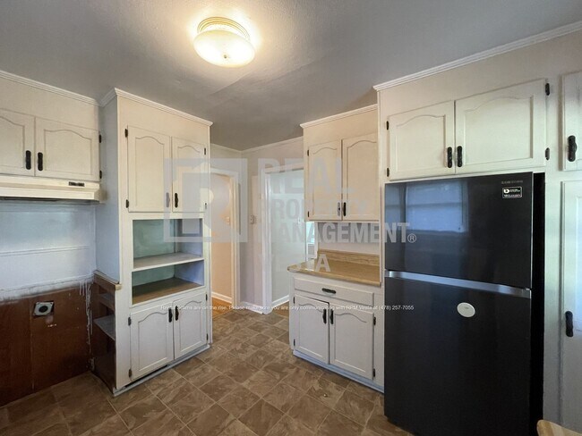 Foto del edificio - 7162 Everett Dr
