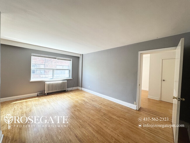 Building Photo - Cozy 2 Bed 1 Bath with Parking Apartment